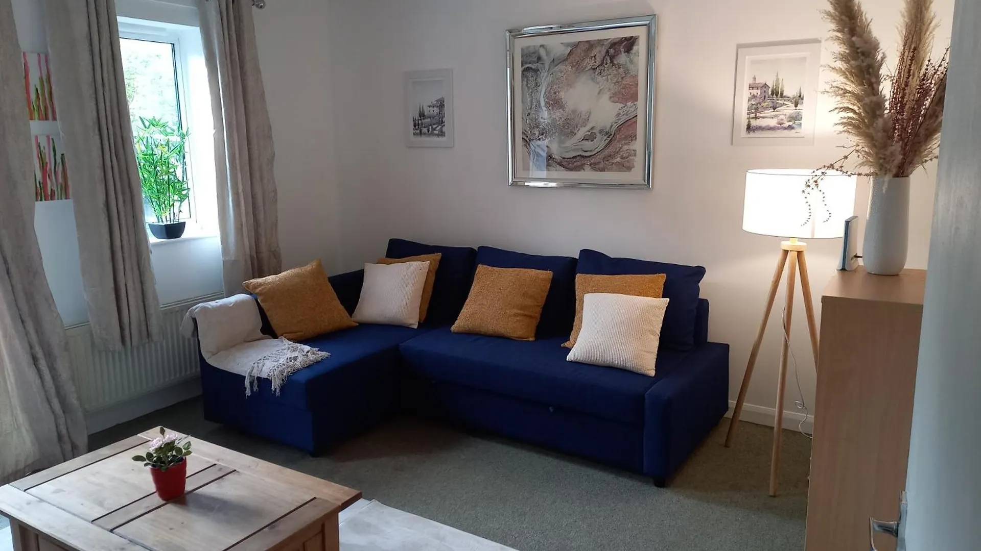 One Bedroom Apartment In Central Londres